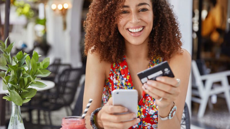 Comment gagner de l’argent grâce au cashback + cartes cadeaux : ma méthode simple et rentable