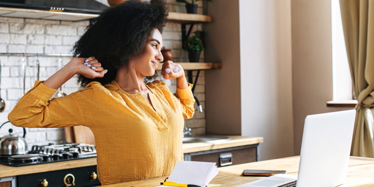 Comment créer une routine matinale spéciale télétravail (qui donne de l’énergie toute la journée)